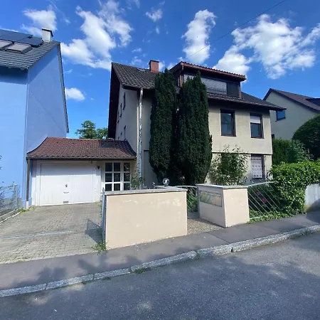 Location In Stgrt-west Apartmán *